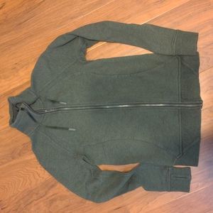 Lululemon Huddle and Hustle Jacket in Olive size 4